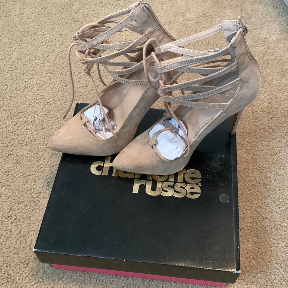 Women’s heel’s suede like new worn once